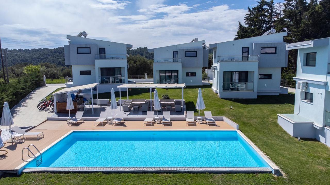 Blue Avenue Aparthotel Palioúrion Exterior foto