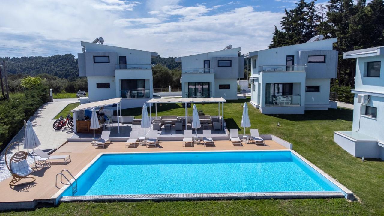 Blue Avenue Aparthotel Palioúrion Exterior foto